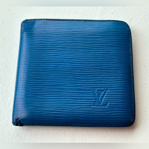 Louis Vuitton Other - Louis Vuitton Blue Epi Men’s Bifold Wallet